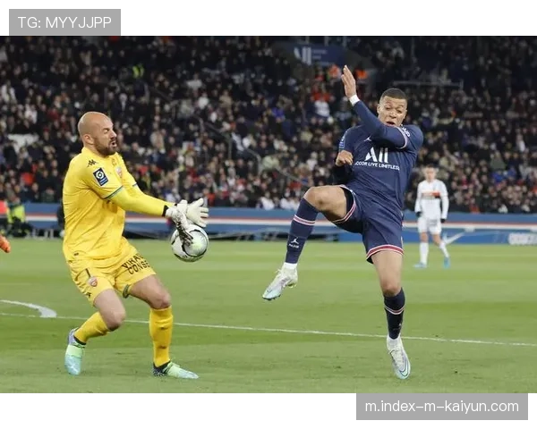 里昂主场对阵英格兰球队26场8胜 法甲七冠王寻求突破